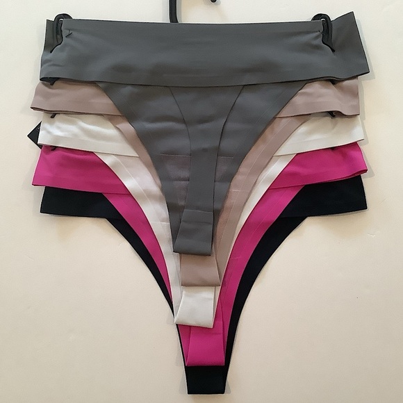 Steve Madden Crystal Logo No Show Thong Underwear 5 Pack - Picture 2 of 4